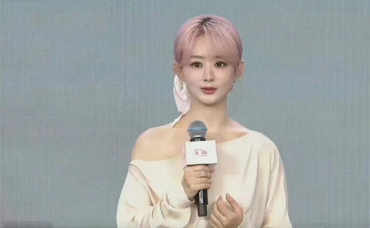  时光不败美人！85花赵丽颖、杨幂、Angelababy齐聚线下活动，生图状态惊
