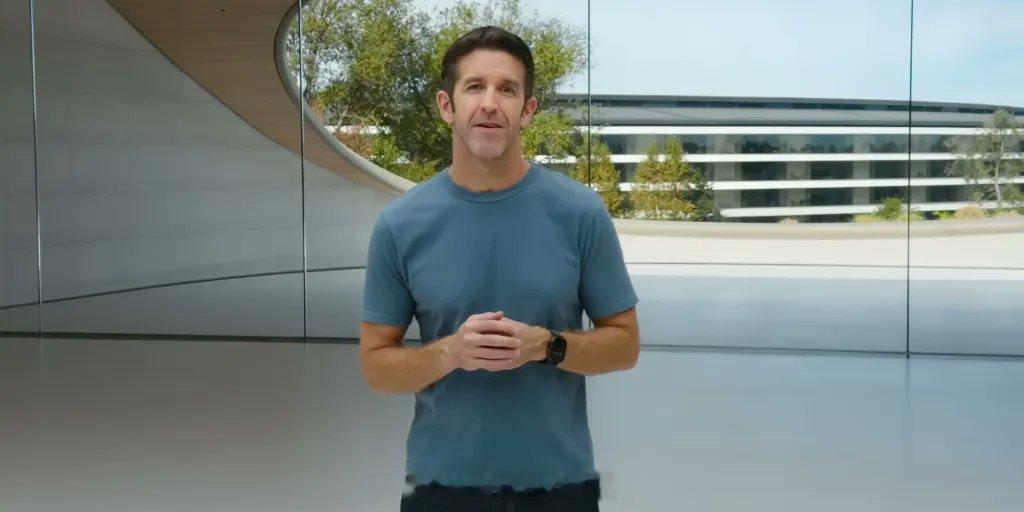 BREAKING: Tim Cook steps down. Ternus to