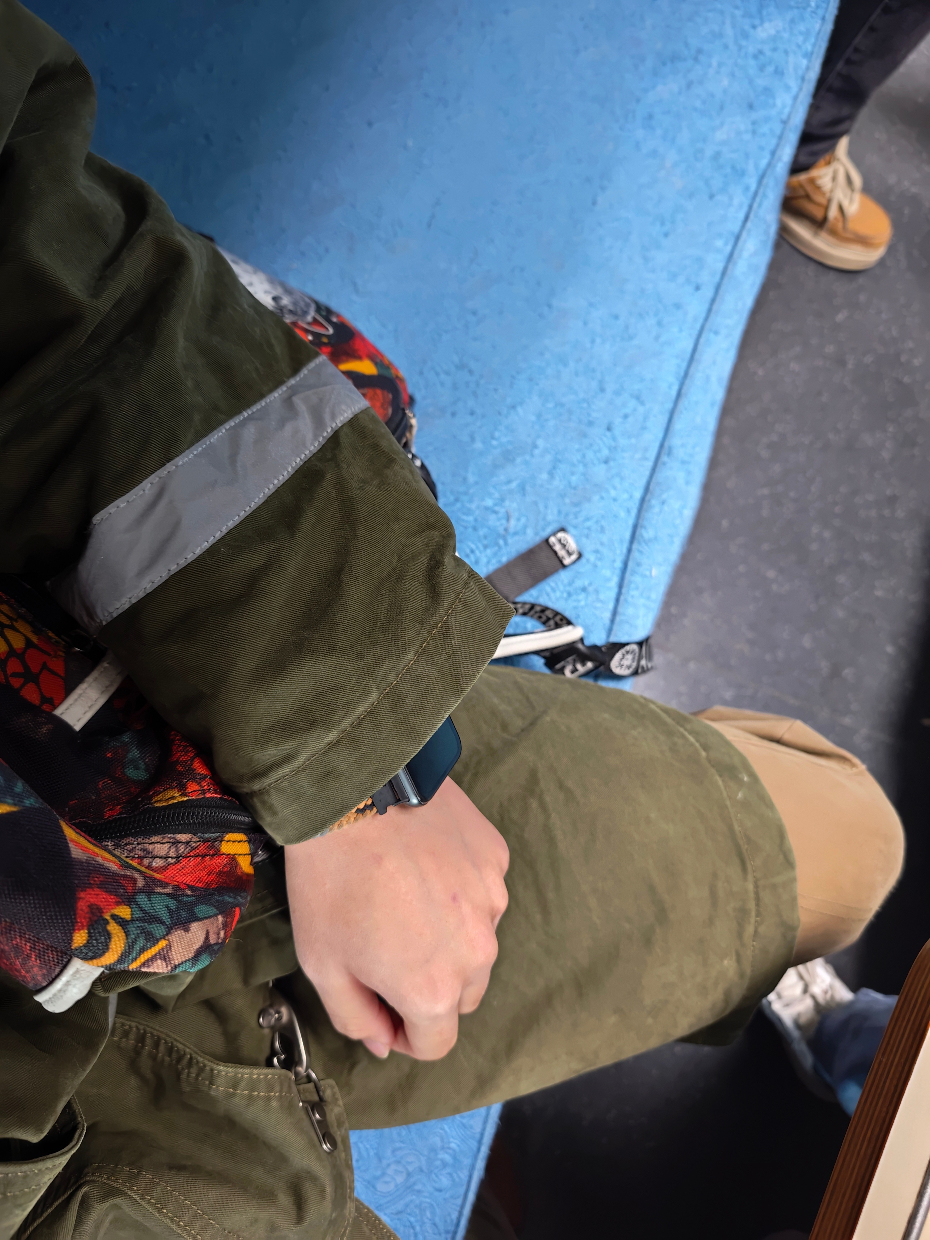 第一次坐卧改坐，原来是这样子的就是把卧铺改成座位[二哈] 