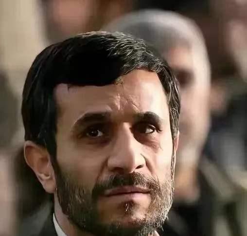 果然被我猜中了！

伊朗情报部门今天宣布：4月15日，伊朗情报部门发表声明称，近