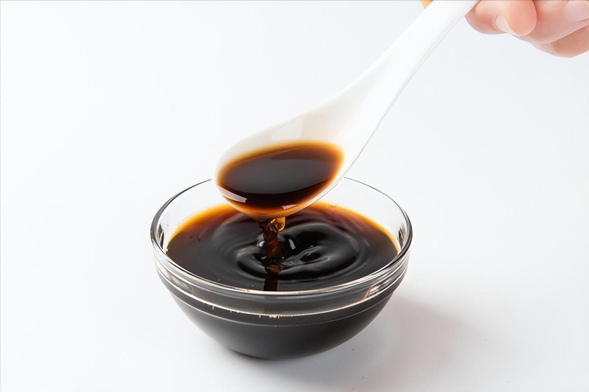 火遍全国的0添加酱油，为啥突然遇冷？酱油厂老板：4个原因太现实
0添加酱油热度下