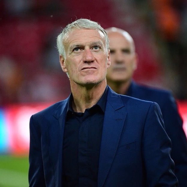 德尚回应记者关于姆巴佩是队中唯一一个没有跑动的球员的说法：“这其实也适用于守门员