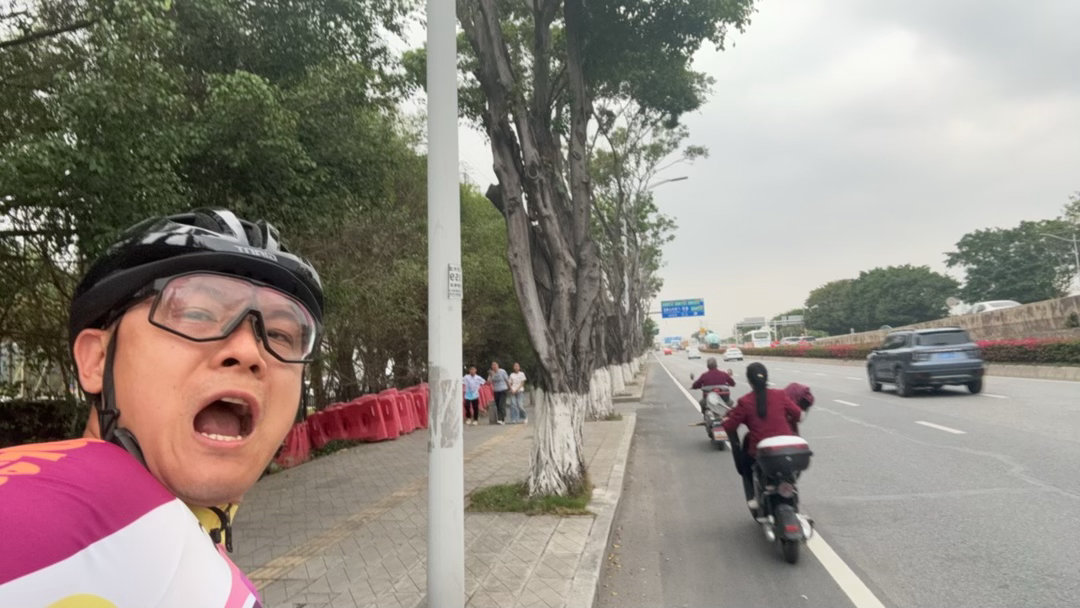 好久没骑车，把自己拉虚脱了艹 