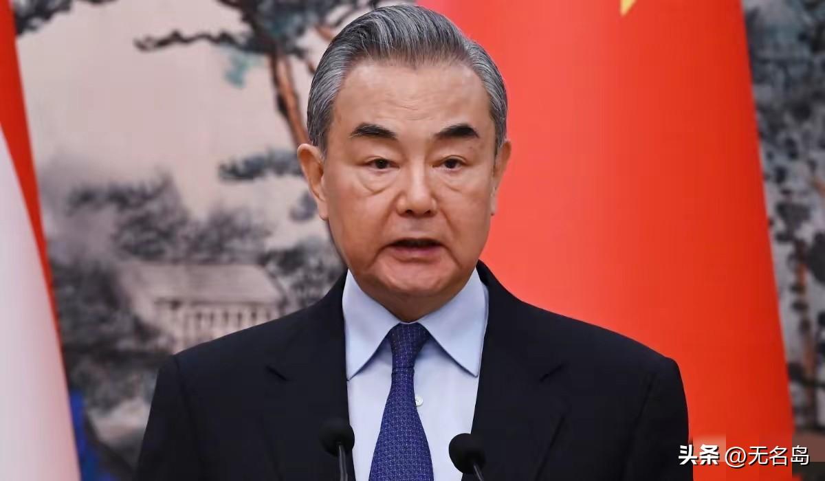 不等了，英国主动找中国。
北京时间3月19日，英国一通电话打到了中国，希望能够和