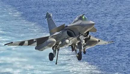 不买歼-10，也不选择F-16，越南偏偏看上了“阵风”。法国媒体透露，越南飞行员