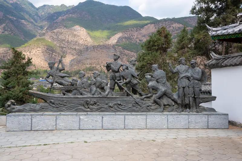 长征：苦难淬炼的精神丰碑——永不褪色的民族信仰

当我们今天享受着现代生活的便捷