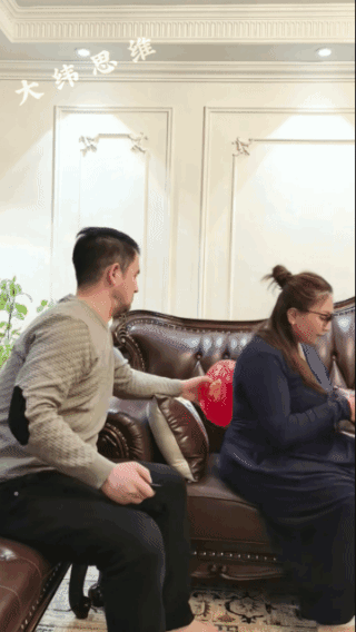 无声整蛊老婆，
一般人想不到这种馊主意！