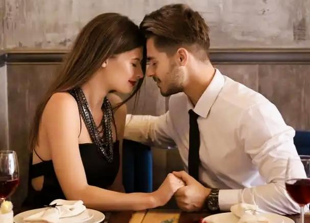 博士夫妻多年未怀孕
一天想起来去看看医生
医生：你俩这是40多了才考虑备孕吗？