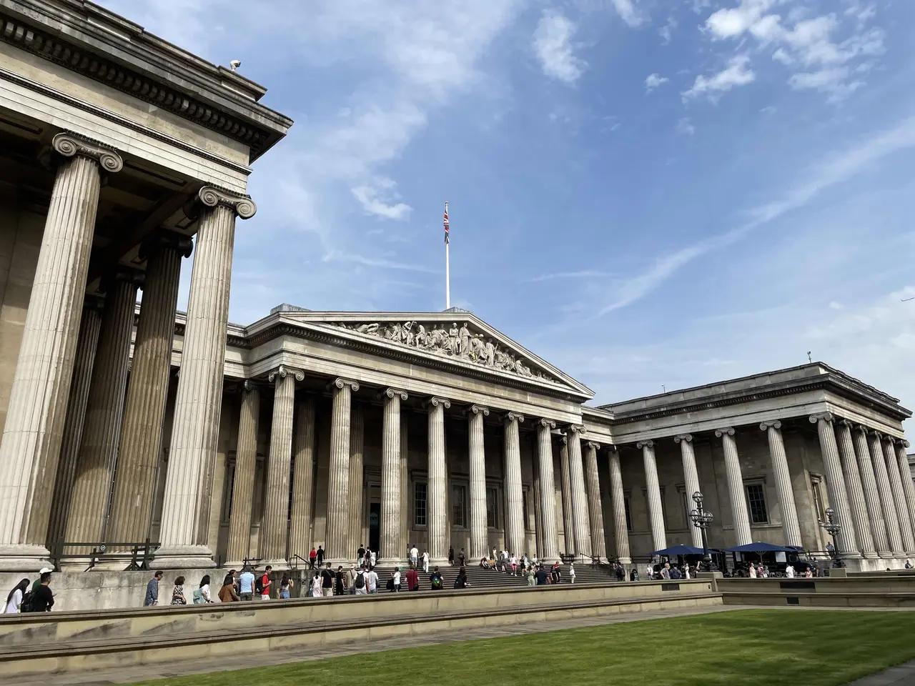 大英博物馆，最近几十年获得的东大文物，会不会，比英法联军抢回来的都多？