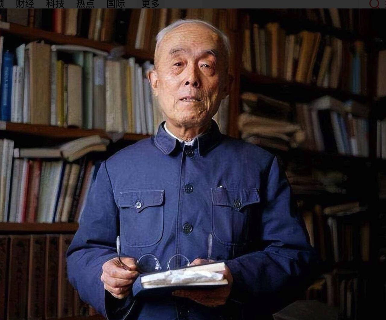 1964年，北大教授季羡林，听说妻子彭德华要来家里，连夜将大床换成单人床，还对邻