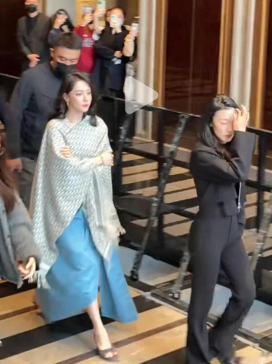 迪丽热巴邓为迪奥南京活动生图迪丽热巴邓为活动生图迪丽热巴邓为迪奥南京活动生图，男