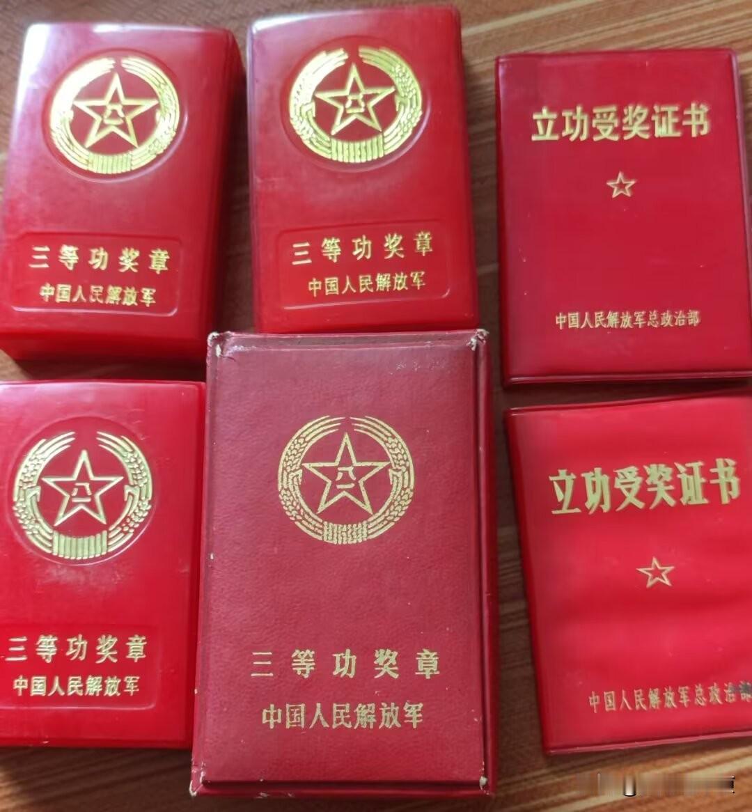 当兵十多年立过功，入了党，提了干，先后多次荣获空军、军区空军、军区空后军级以上奖