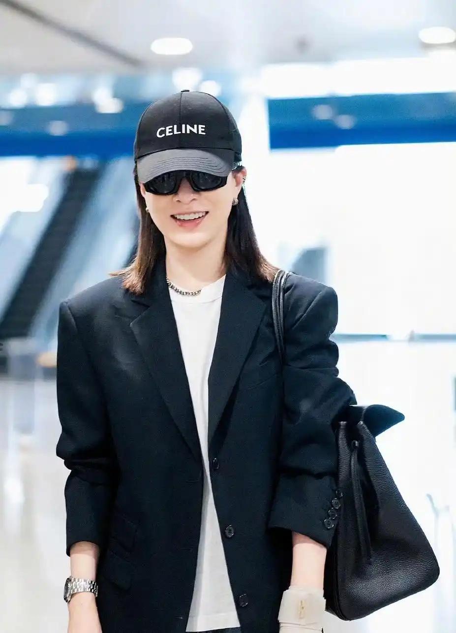 我的今日状态：💰期待暴富
我这里的天气：🌤️多云