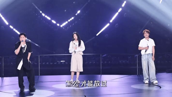 喻言去披荆斩棘送考欢子欢子喻言好神奇的朋友圈谁能想到！喻言来给欢子披荆斩棘送考，