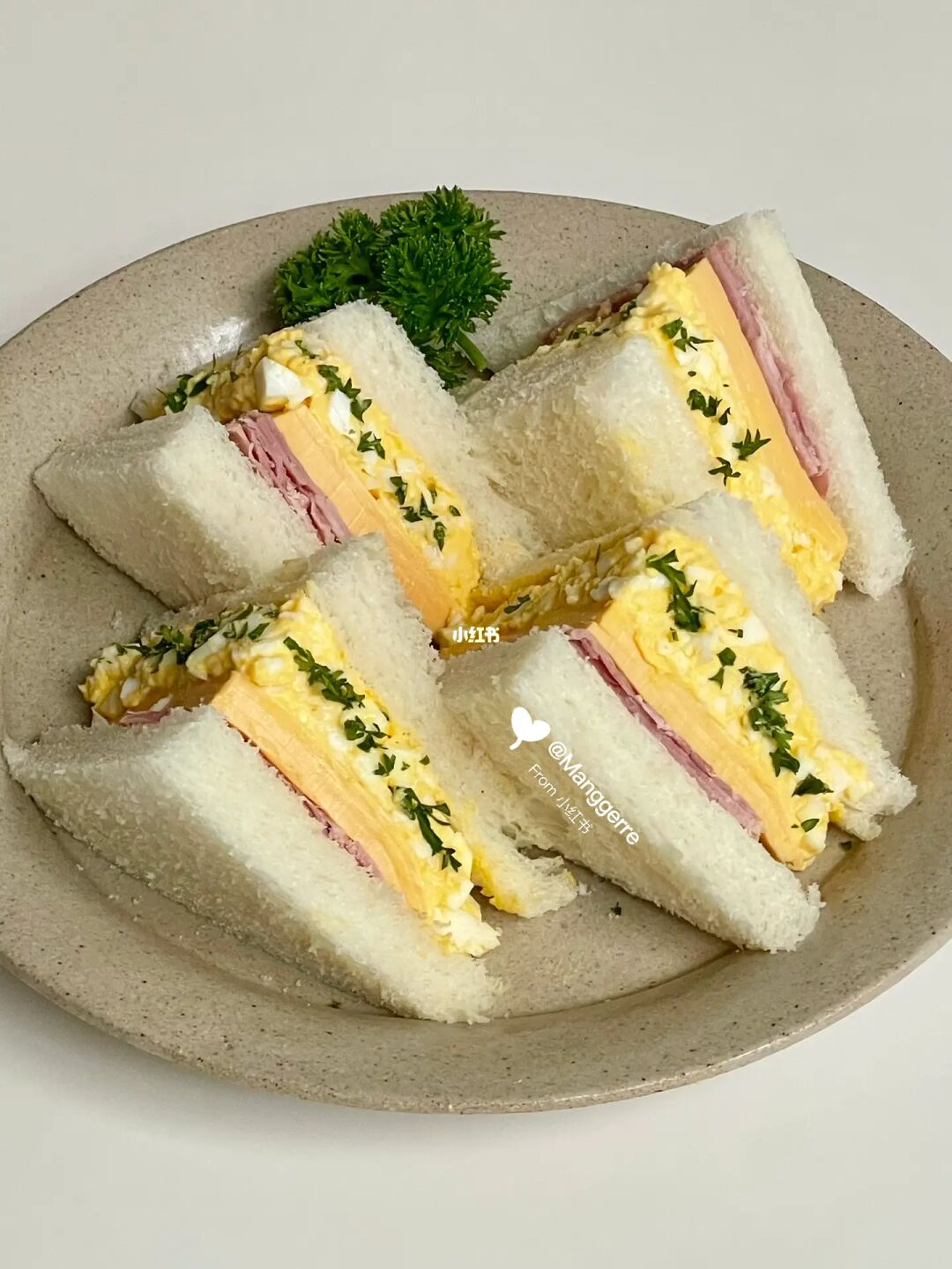 早餐brunch｜火腿芝士蛋三明治🥪