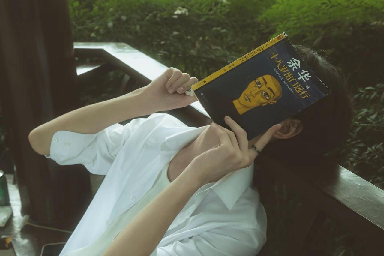 冗长的夏天 我决定重新爱上阳光