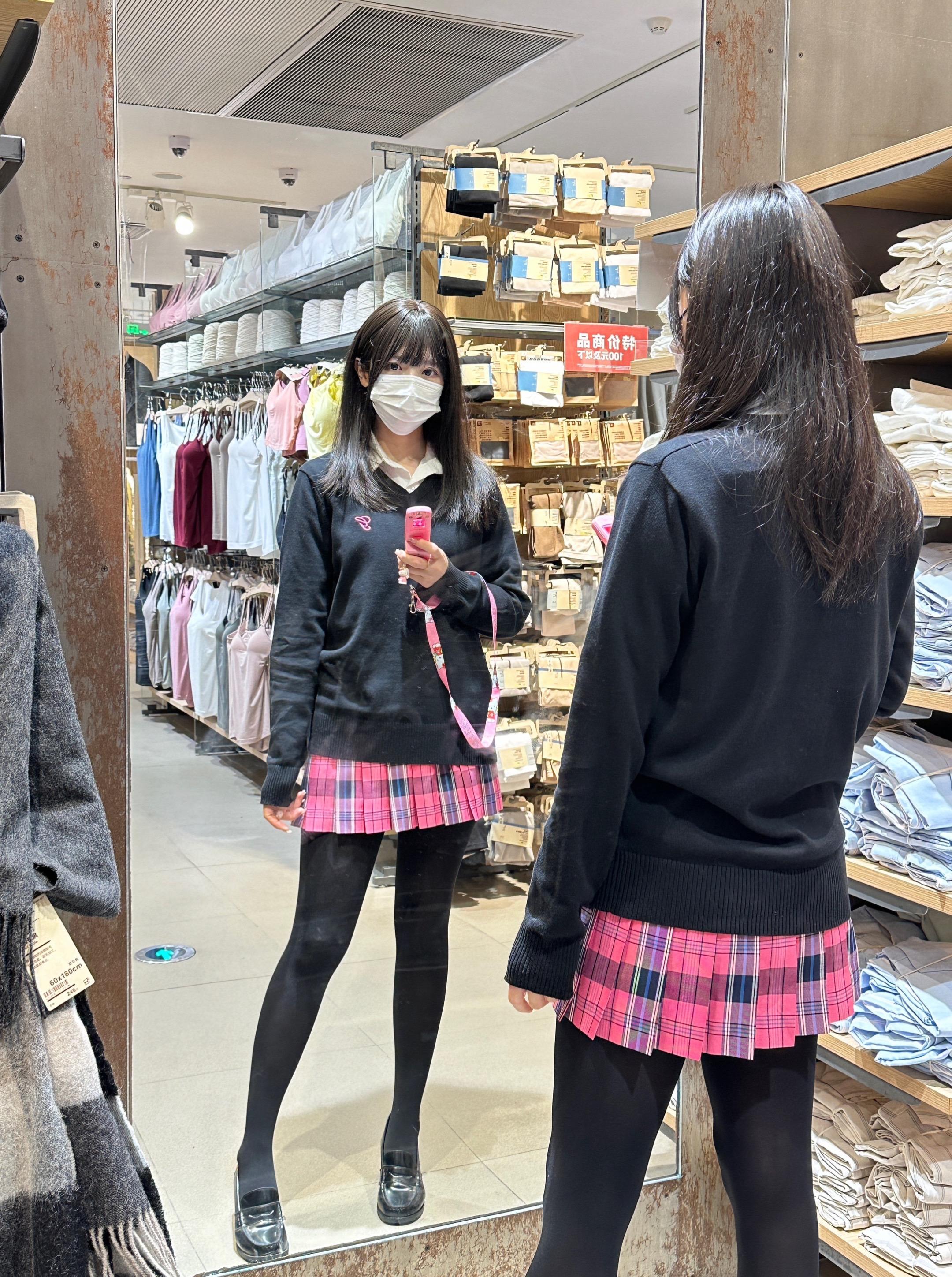 想爸爸了可以回家 想妈妈了给我打电话。