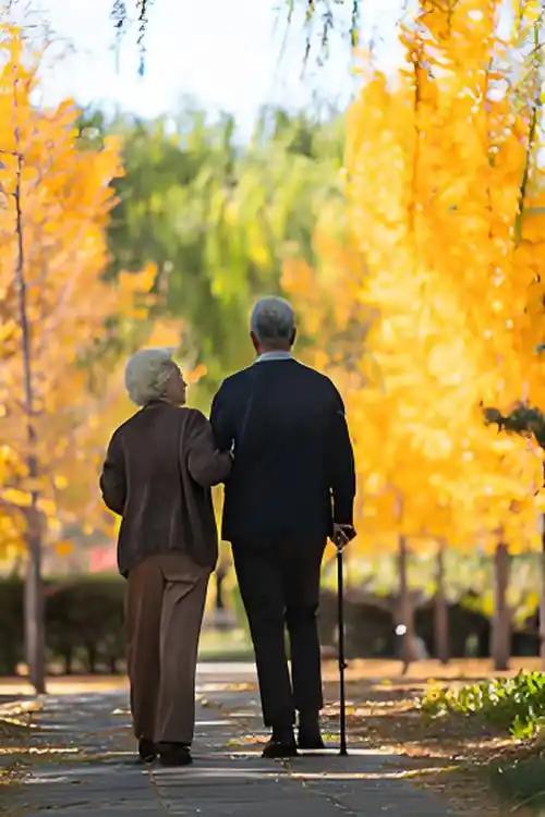 老太太寿命寿命长于老头，男人压力大啊，受苦多啊，全国到处都是老太太，没多少老头，