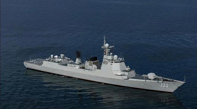 就在特朗普批准出售武器装备给台湾地区之后，中国首次以“武力”威慑美国，正式表达了