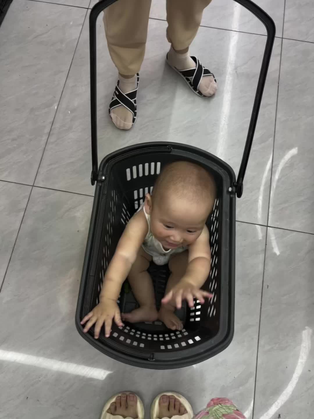 精力旺盛的宝宝