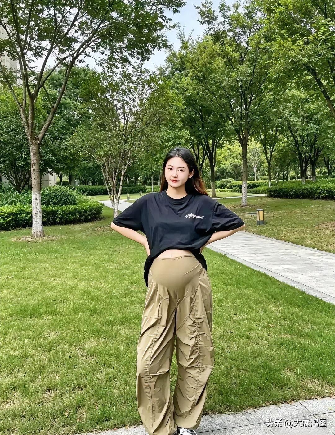 于绿树浓荫中得见佳景，在芳草小径旁悠然前行。绿树间漫步影像 绿树成荫好地方 绿树