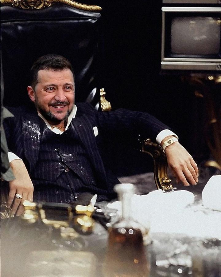 乌克兰需要增加动员人数，这是泽连斯基本人亲口说的。乌克兰每月动员约 3 万人，合