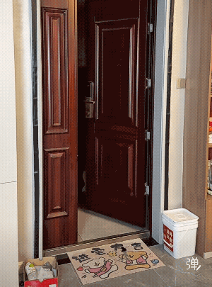 婆婆心里那个暗喜啊！老娘马上有孙子了！[呲牙]