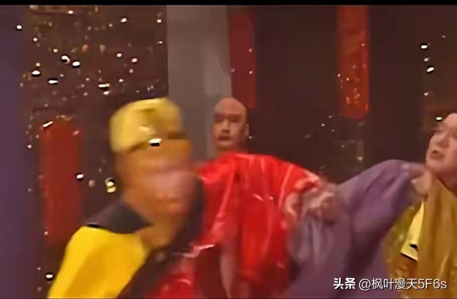 唐僧到灵山才明白：取经要交“保护费”，这规矩竟是佛祖定的？
 
唐僧师徒历尽十四