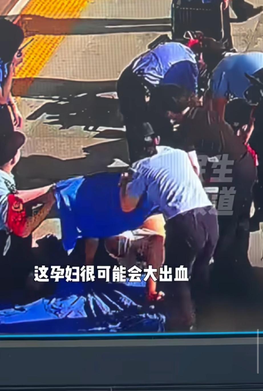 临盆在即，还敢出远门，胆子可真大！

河南安阳东站，一孕妇下了高铁后突然肚子疼，