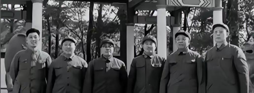 韩先楚和冼恒汉在兰州军区斗了四年，谁也压不住谁。1977年中央突然调来一位老将，