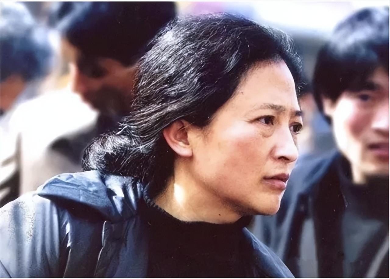 这个女人凭一己之力将日本告上国际法庭，整整四十一次，她花光所有积蓄，为被日本部队