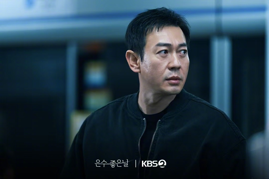 李英爱[超话]金英光[超话]朴勇宇 主演KBS新周末剧恩秀的好日子 公开朴勇宇剧
