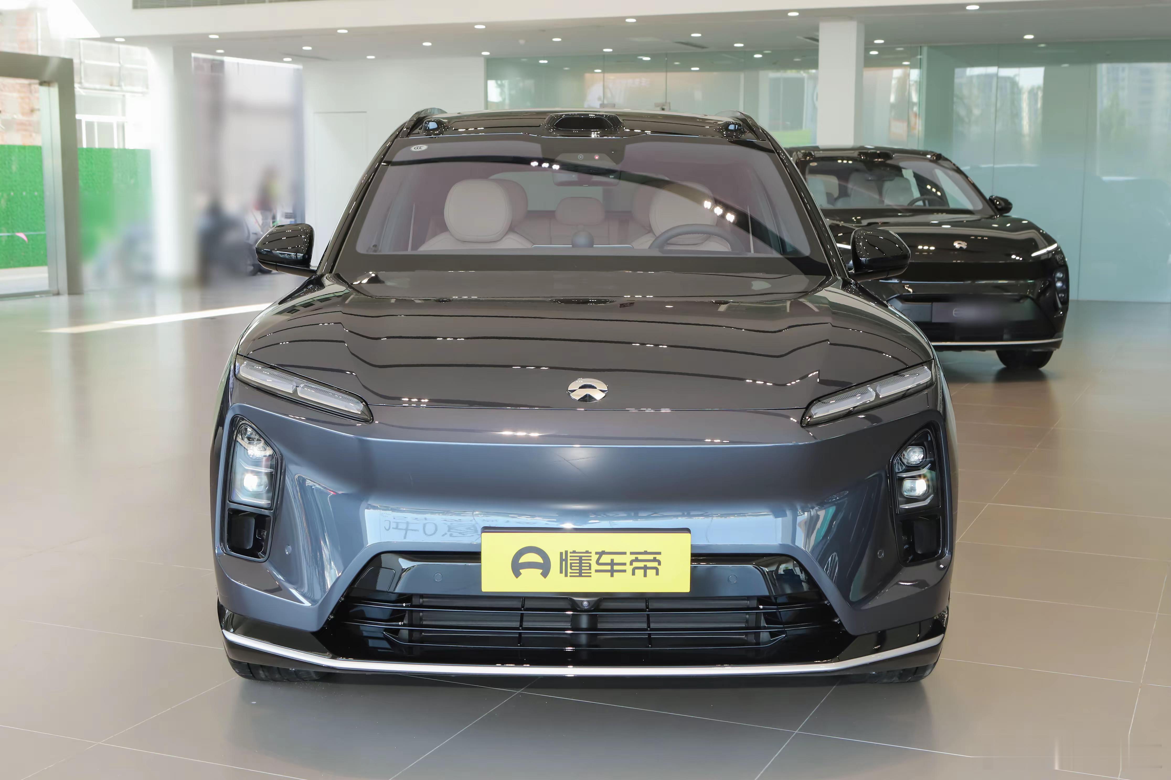 汽车[超话]  5月16日，新款蔚来ES6/EC6上市，整车购买ES6起售价33