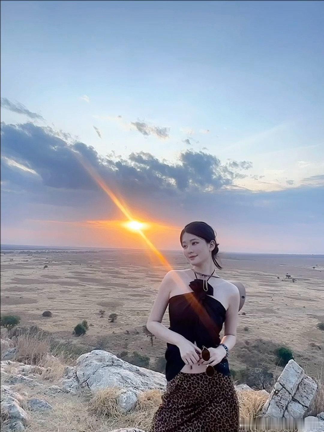 所以我特想知道乔欣是真的结婚了吗？如果真结婚了那就祝福呀！而且乔欣的状态看起来好