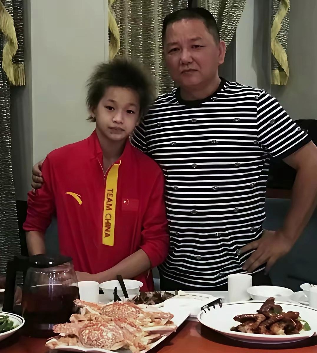 多少人对全红婵的印象还是停留在曾经刚刚取得金牌时候的样子？那时候的全红婵小小的一