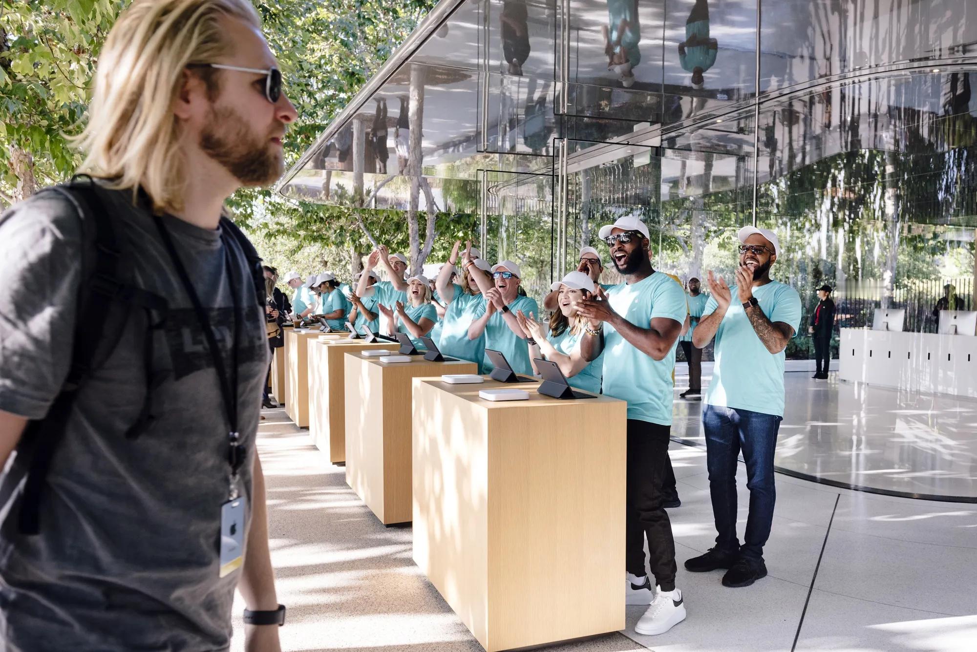 【Apple 正在准备 9 月初举办的 iPhone 发布会】今年 9 月份举办