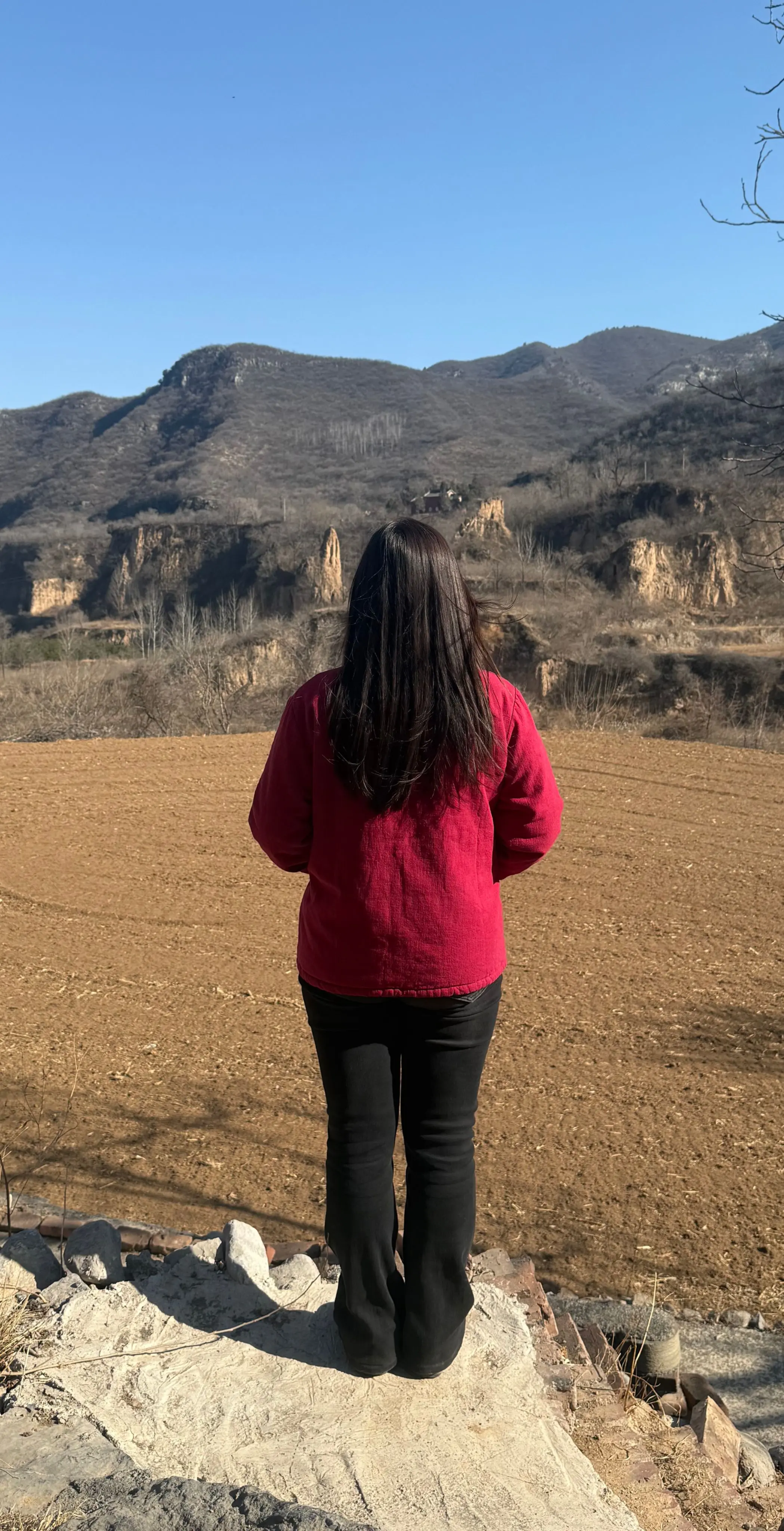 人这一辈子，就是一个过程，没有永远盛开的花，也没有不老的青春，时间一到...