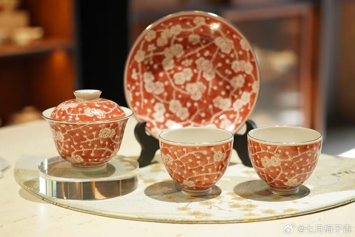 真美，天天发也不知道看没看七月梅子青