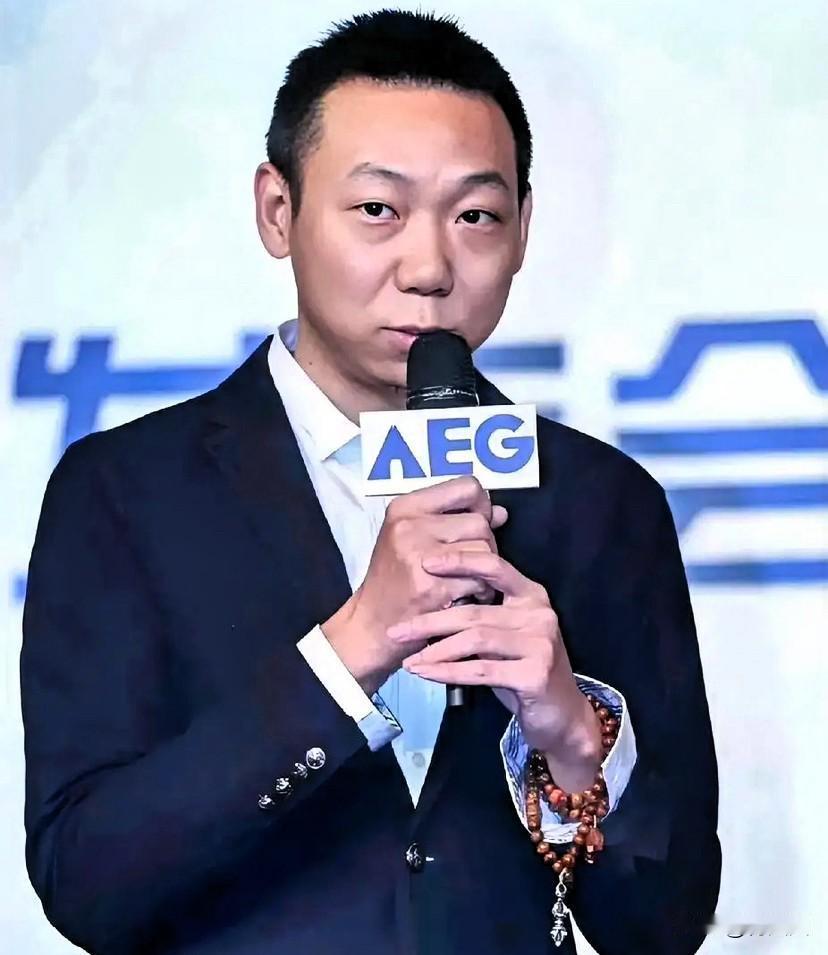 法庭上哭诉“一切都是假的”，

最近张柏芝官司缠身，出庭的她控制不住情绪，当众情