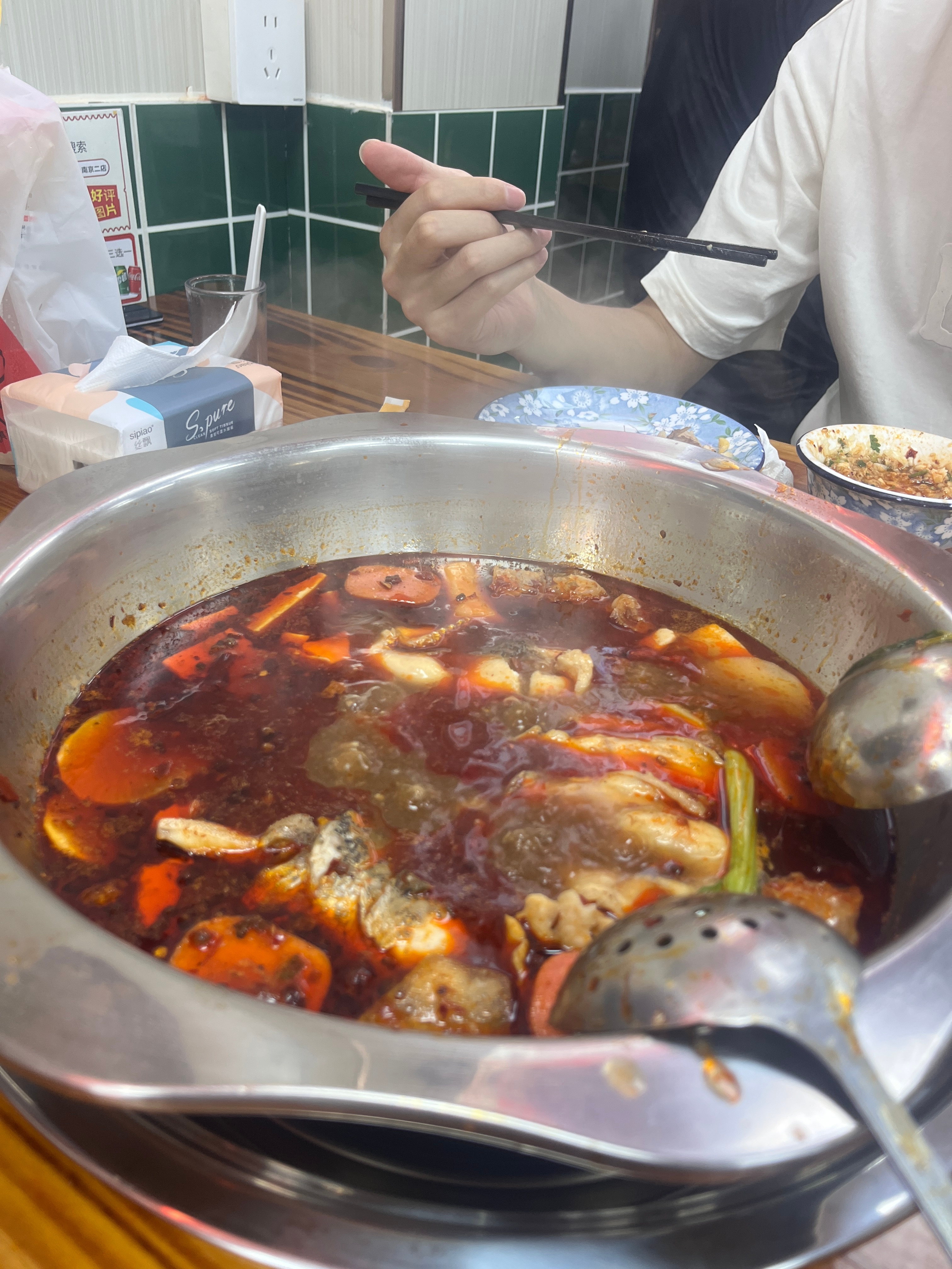 吃的我胃难受 