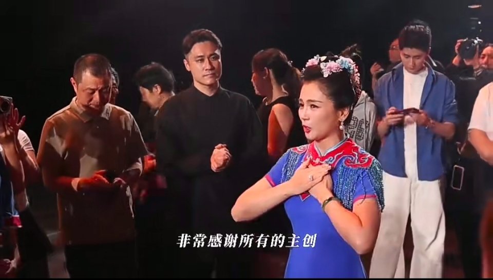 刘涛去看舞剧妈祖 有网友在福州偶遇刘涛！妈祖文化全球推广大使坐在台下看舞剧《妈祖