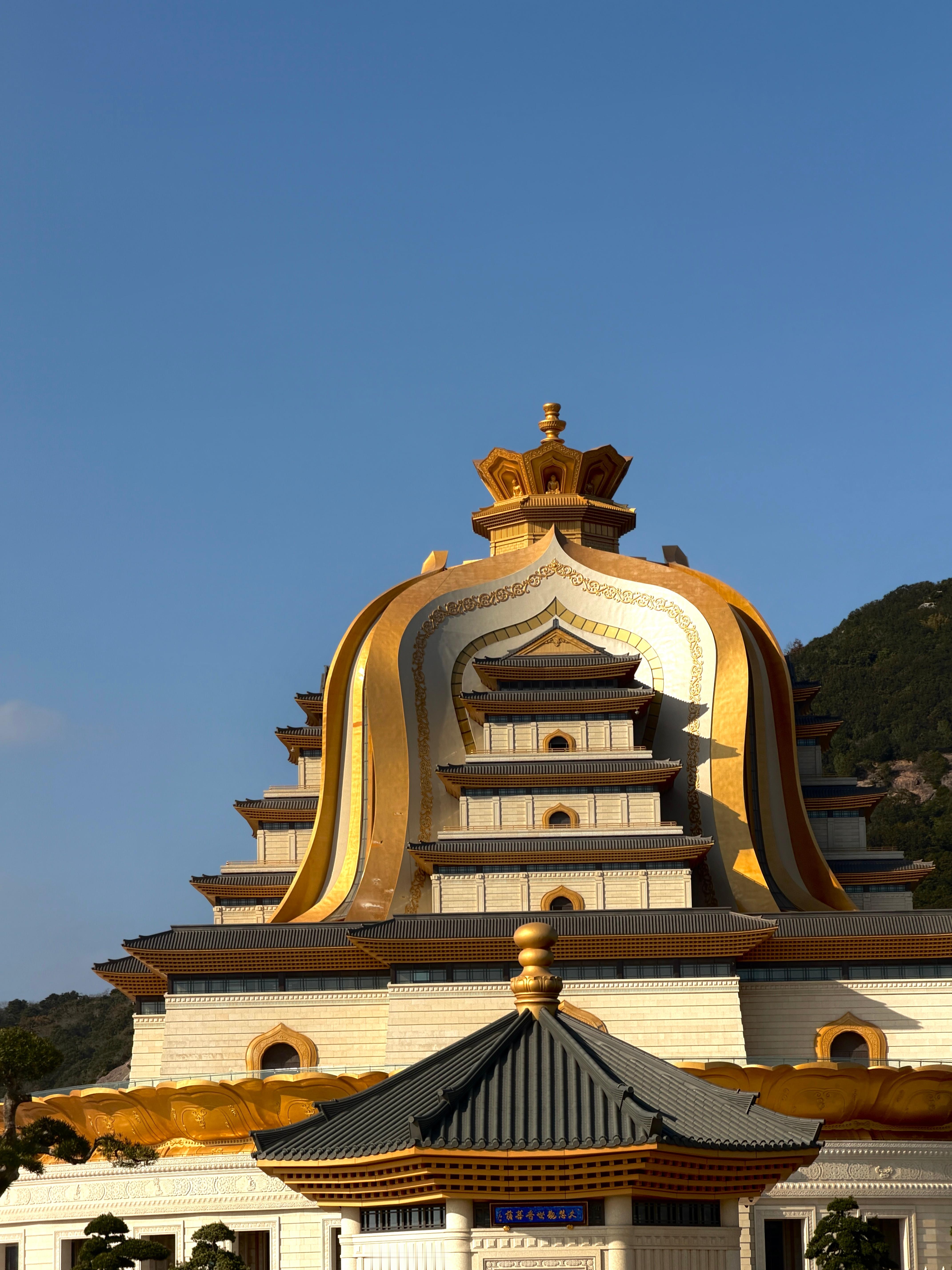 以虔诚之心敬来日方长 舟山·普陀山观音法界-观音圣坛