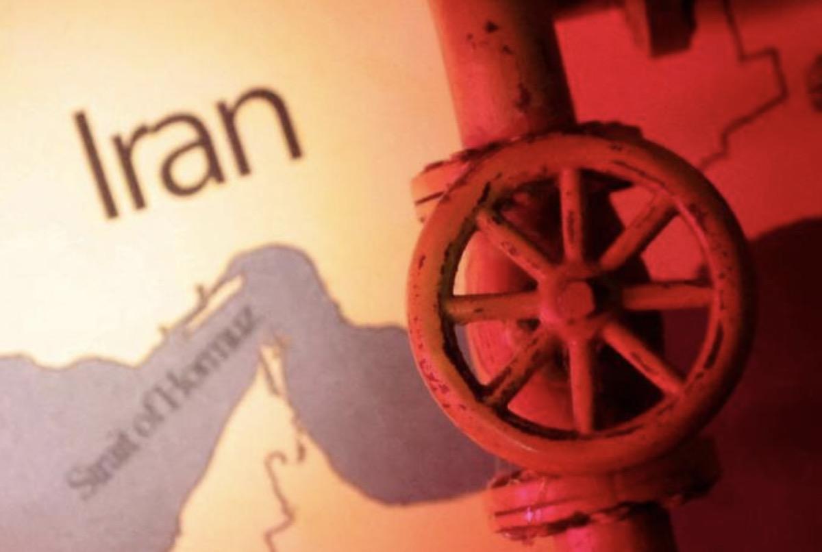 伊朗伊斯兰革命卫队海军宣布将于2月1日至2日在霍尔木兹海峡进行实弹演习。伊朗新闻