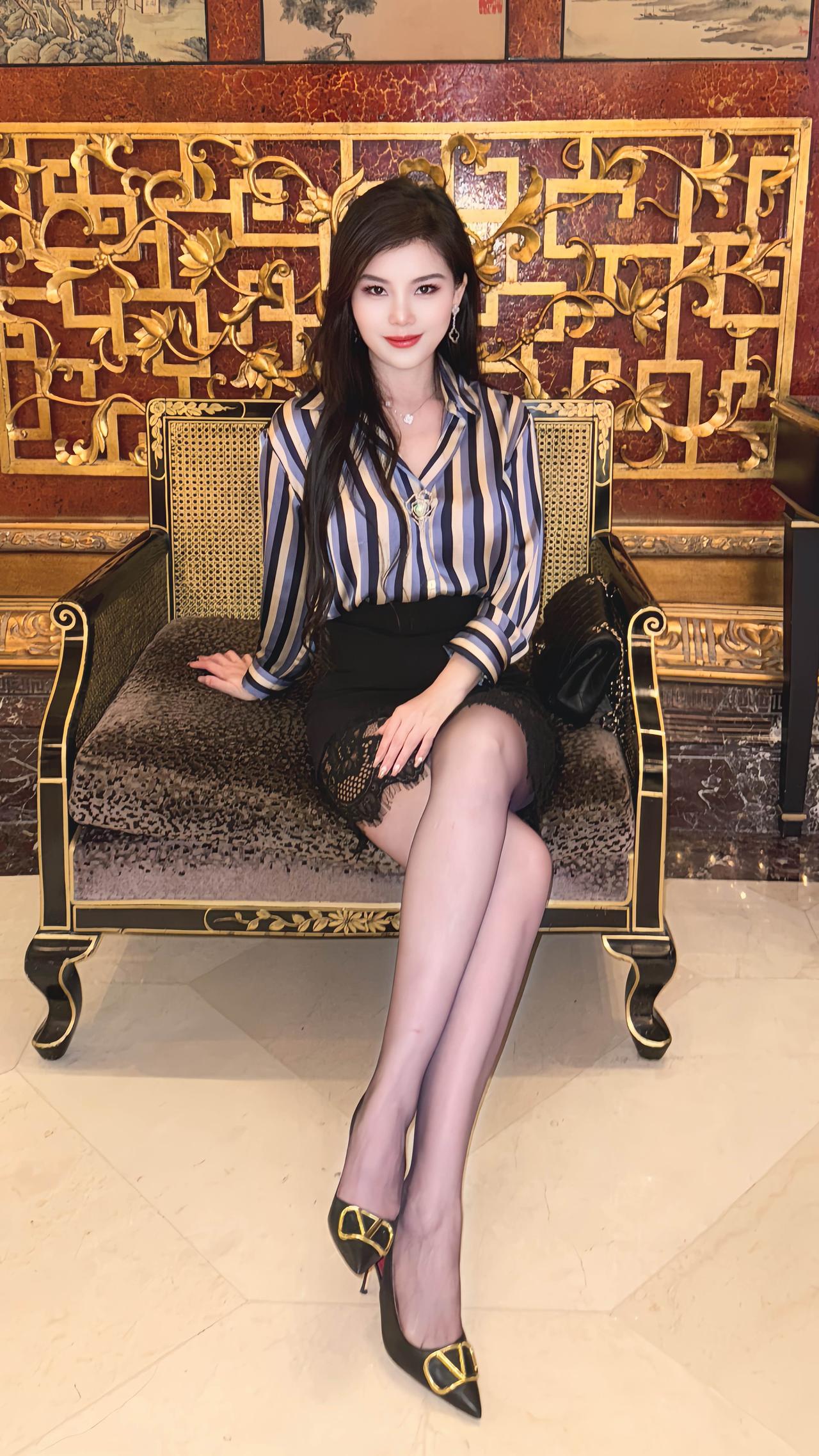 左手撕方案 右手签大单 姐全都拿捏了