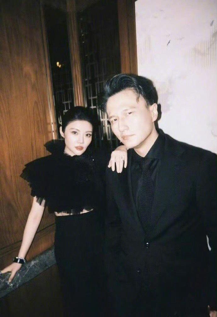 徐冬冬 怀孕了一定大大方方告诉大家徐冬冬回应网友疑问“怀孕了一定大大方方告诉大家