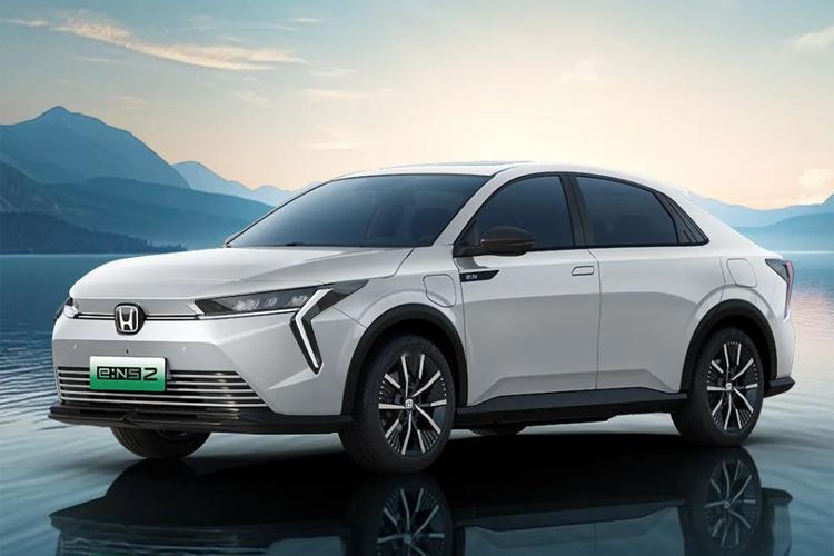 东风本田近日发布了全新e:NS2的官图，该车源自e:N Architecture