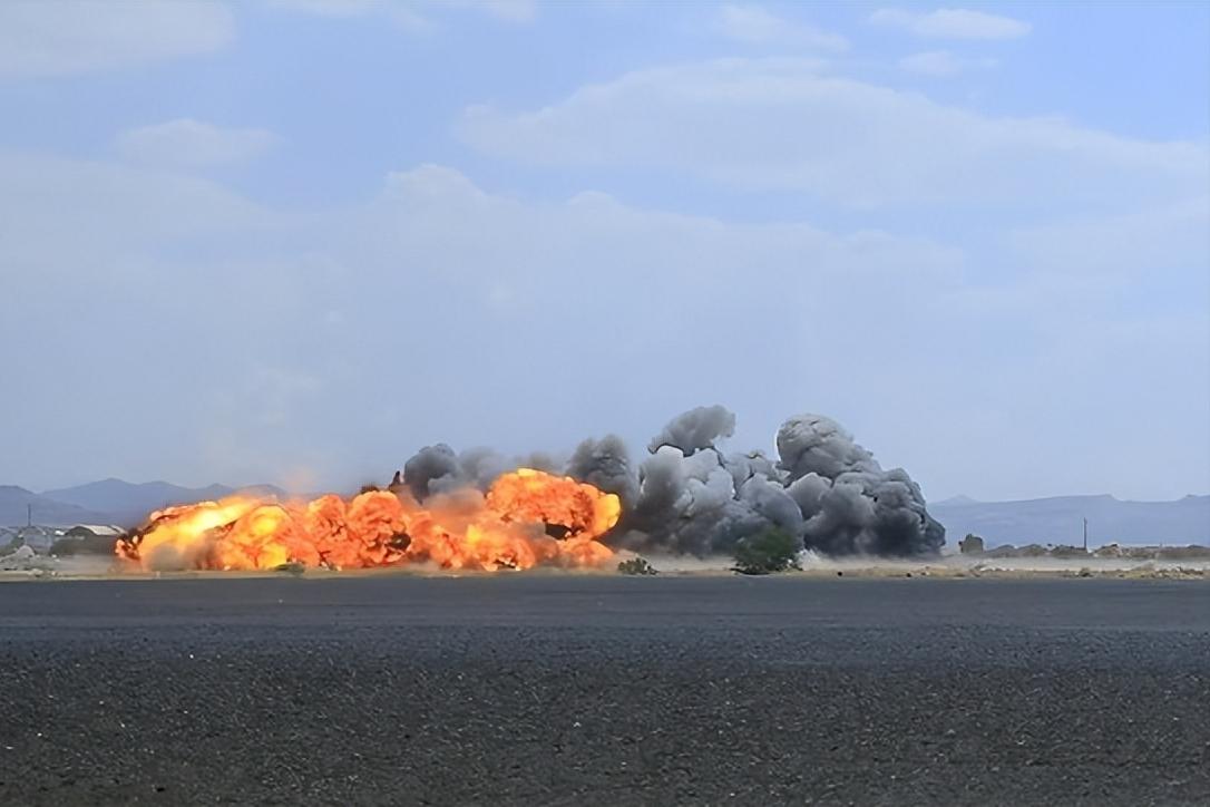6 次大爆炸，炼油厂烧成火海！美国沙特双双停火，执意招惹伊朗到底图什么？

7 
