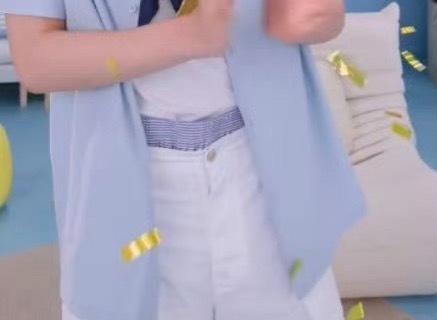 老人内裤  漏出