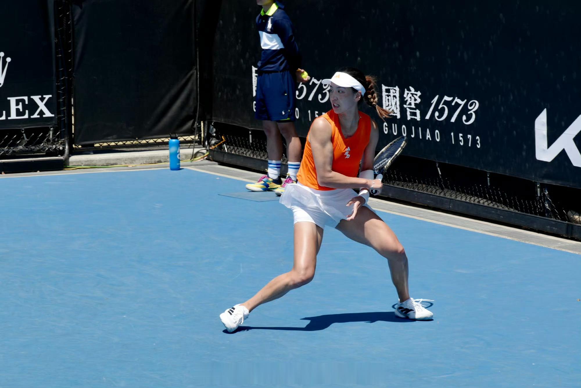 📢王欣瑜澳网开门红 ✨2026年澳大利亚网球公开赛女单首轮比赛中，中国选手王欣