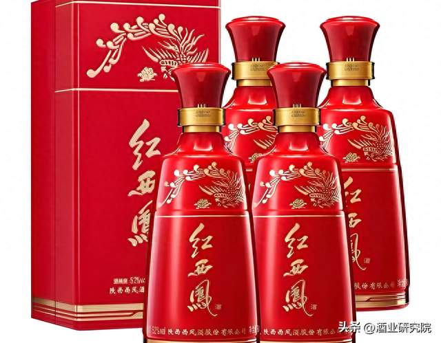 1000部折叠屏手机：红西凤的旺季“开瓶战”，打的不只是促销